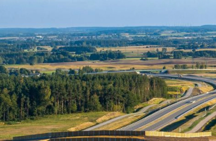 {Generalna Dyrekcja Dróg Krajowych i Autostrad oddała do użytku fragment drogi S61.}